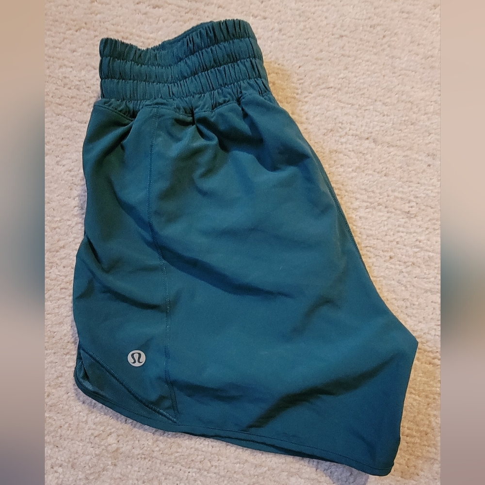 Lululemon Hotty Hot High Rise Shorts